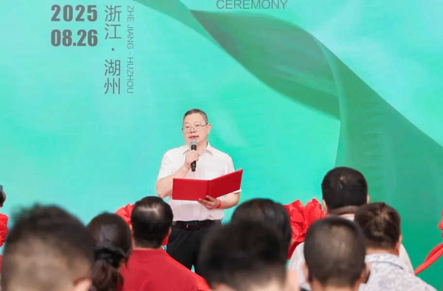 17567821076947557dYE.jpg 1756782104295.jpg